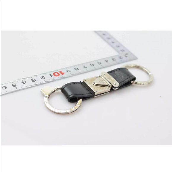 Louis Vuitton Nomade Valet Keychain - Picture 6 of 9